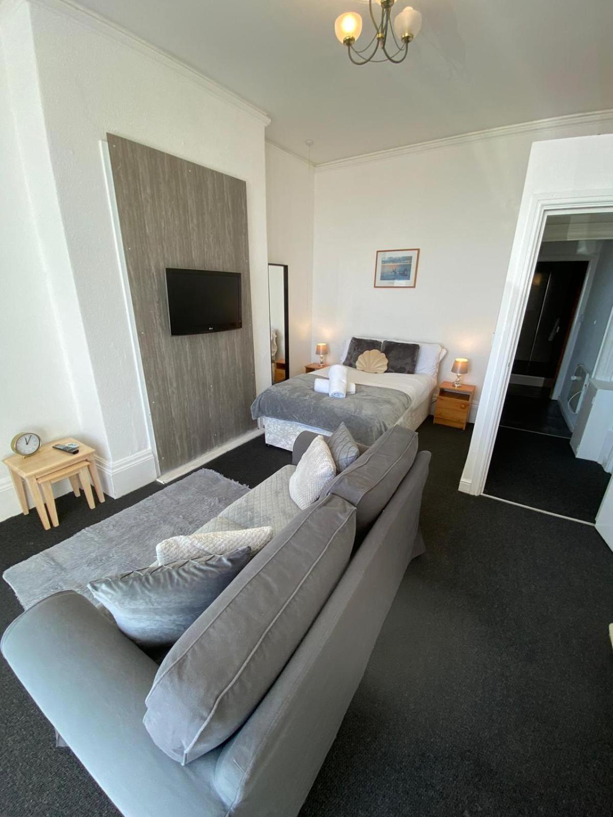 ברידלינגטון Farina No1, Sea View Studio Sleeping 2 Guests מראה חיצוני תמונה